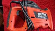 Piła elektryczna Black and decker