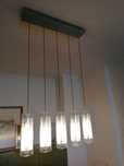 Candeeiro de tecto, sala de jantar.