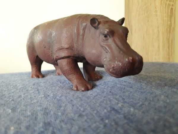 Hipopotam figurka Mojo