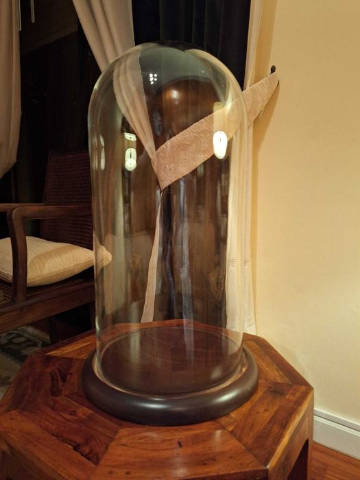 O que vai oferecer à Mãe? Redoma, grande e de excelente qualidade.