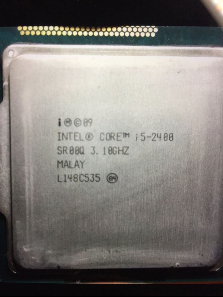 Процесор Intel Core