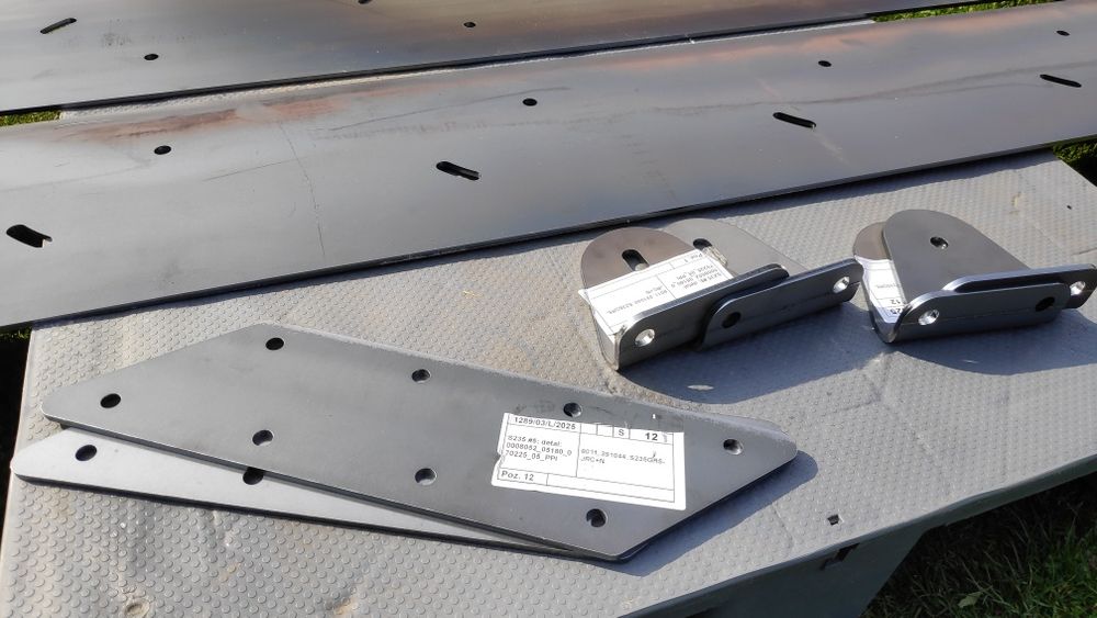 Nowe  Policzki schody metalowe skręcane  zewnętrzne wewnętrzne