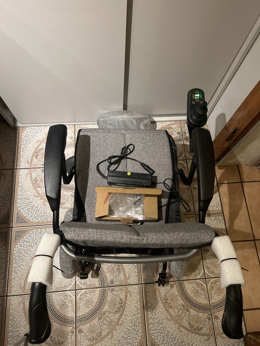 Sprzedam Wózek elektryczny