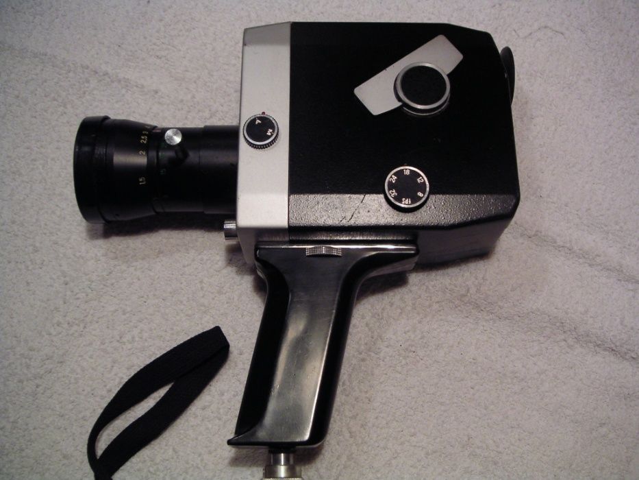 Kamera filmowa na kasety QUARZ 1X8S-2