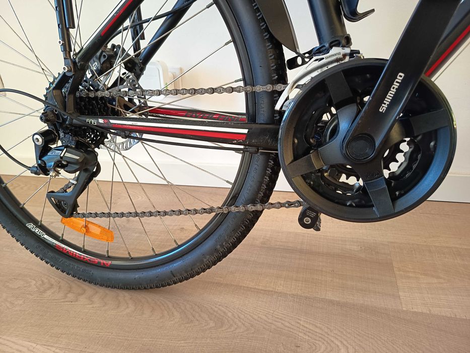 Bicicleta GT Avalanche 4.0 6061 M (18") - Shimano Acera