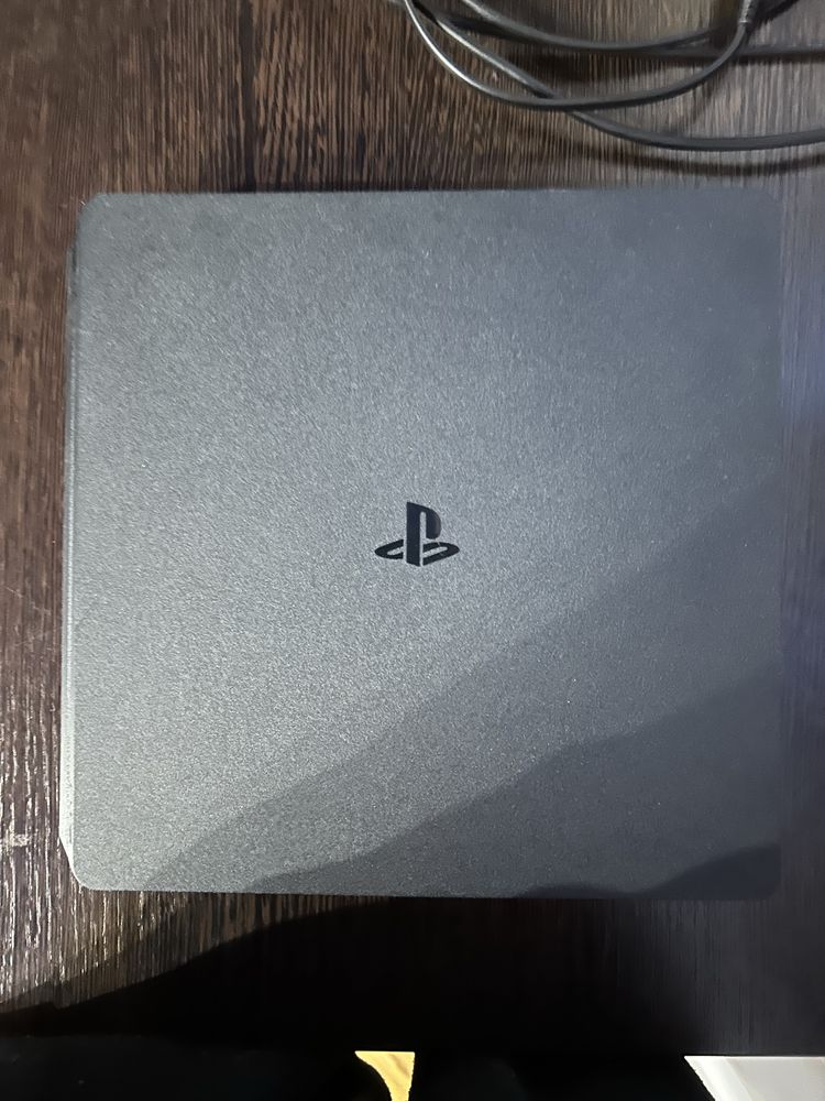 Playstation 4 slim 500gb детальніше в описі