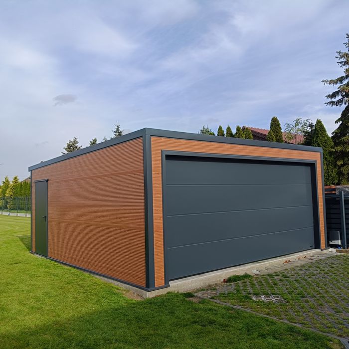 Garaż dwustanowiskowy, konstrukcja stalowa, płyta warstwowa