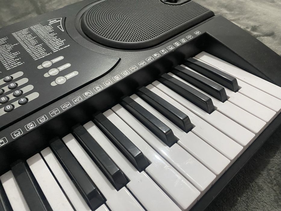 Синтезатор МК-2089