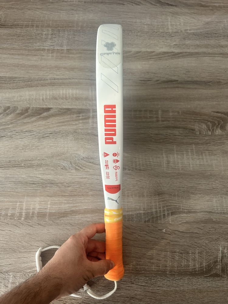 Raquete padel Puma solar attack