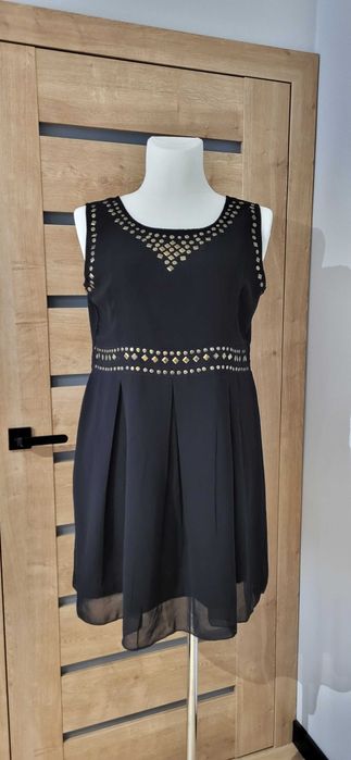 Czarna wyjściowa sukienka R.48/50