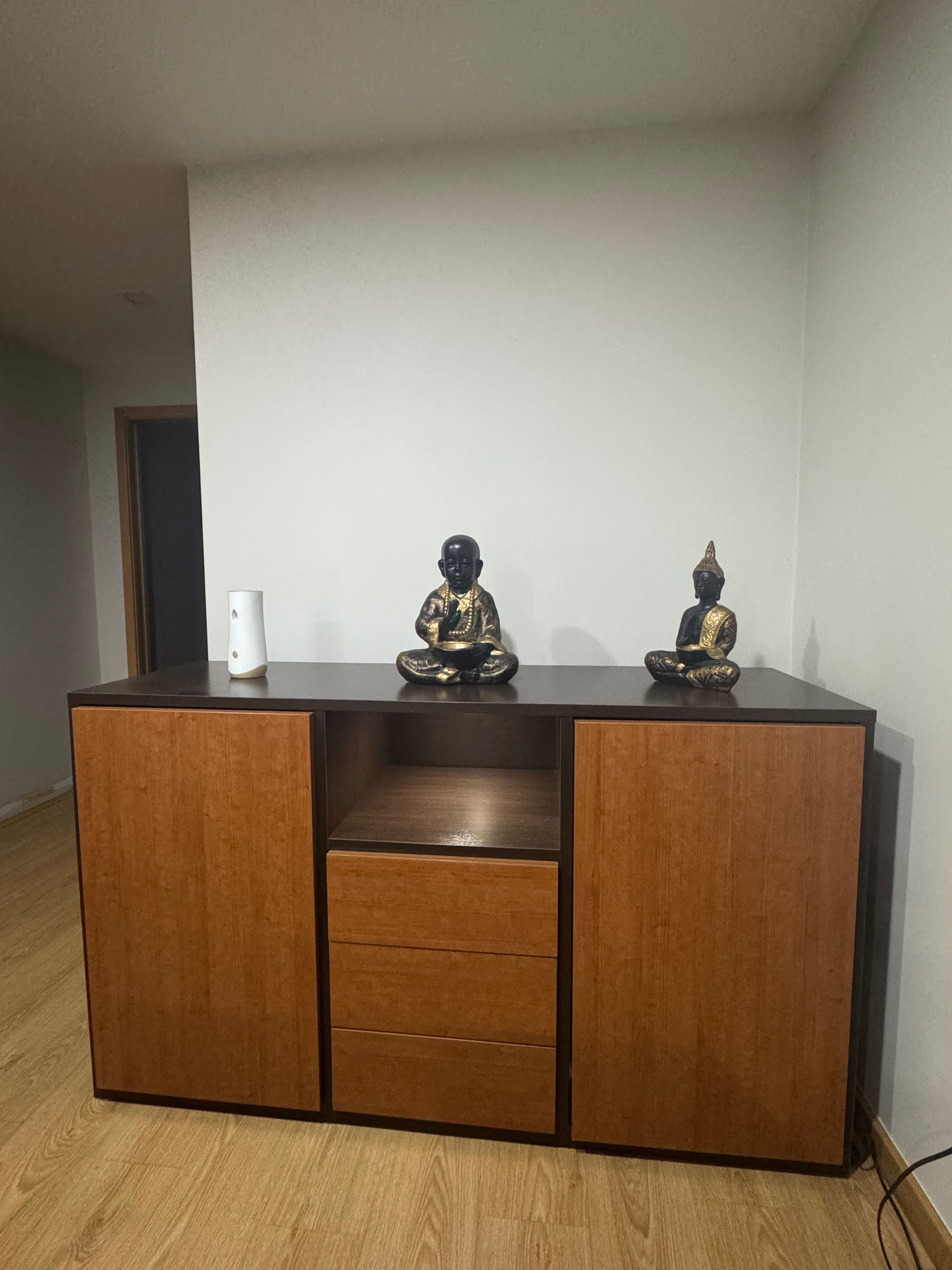 Mobília de sala estar e jantar