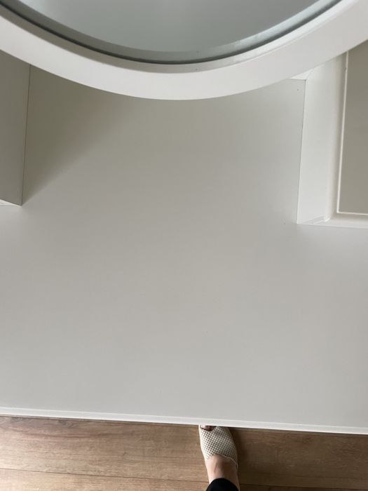 Туалетний  столик Jusk білий