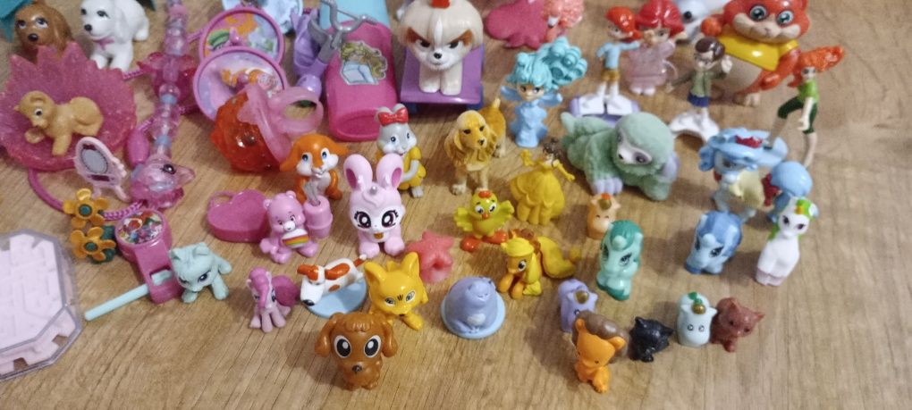 Figurki zabawki dla dziewczynki
