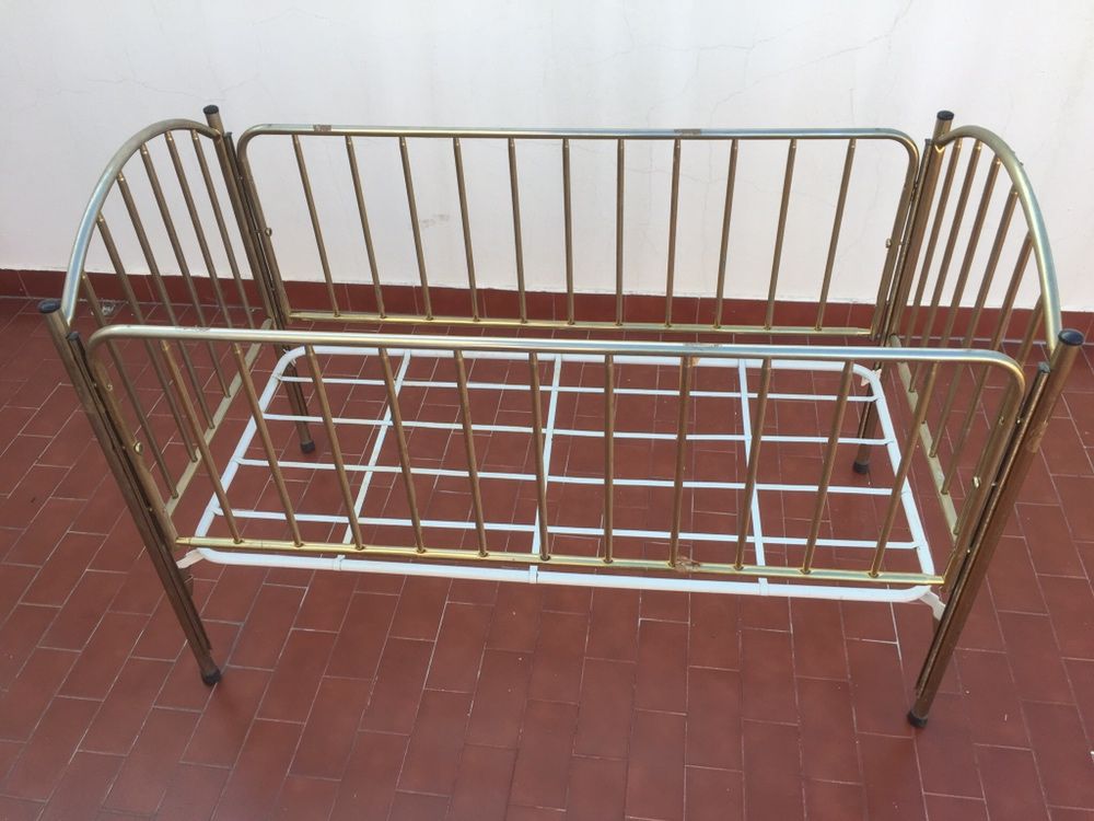 Cama de criança (comprimento_1.35cm)