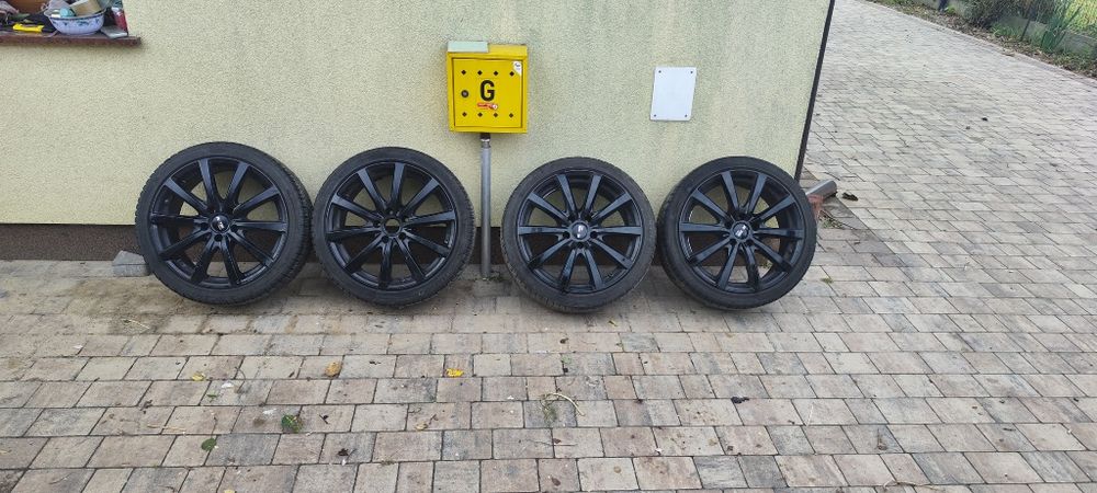 Felgi Platin 18 225/40 z oponami zimowymi