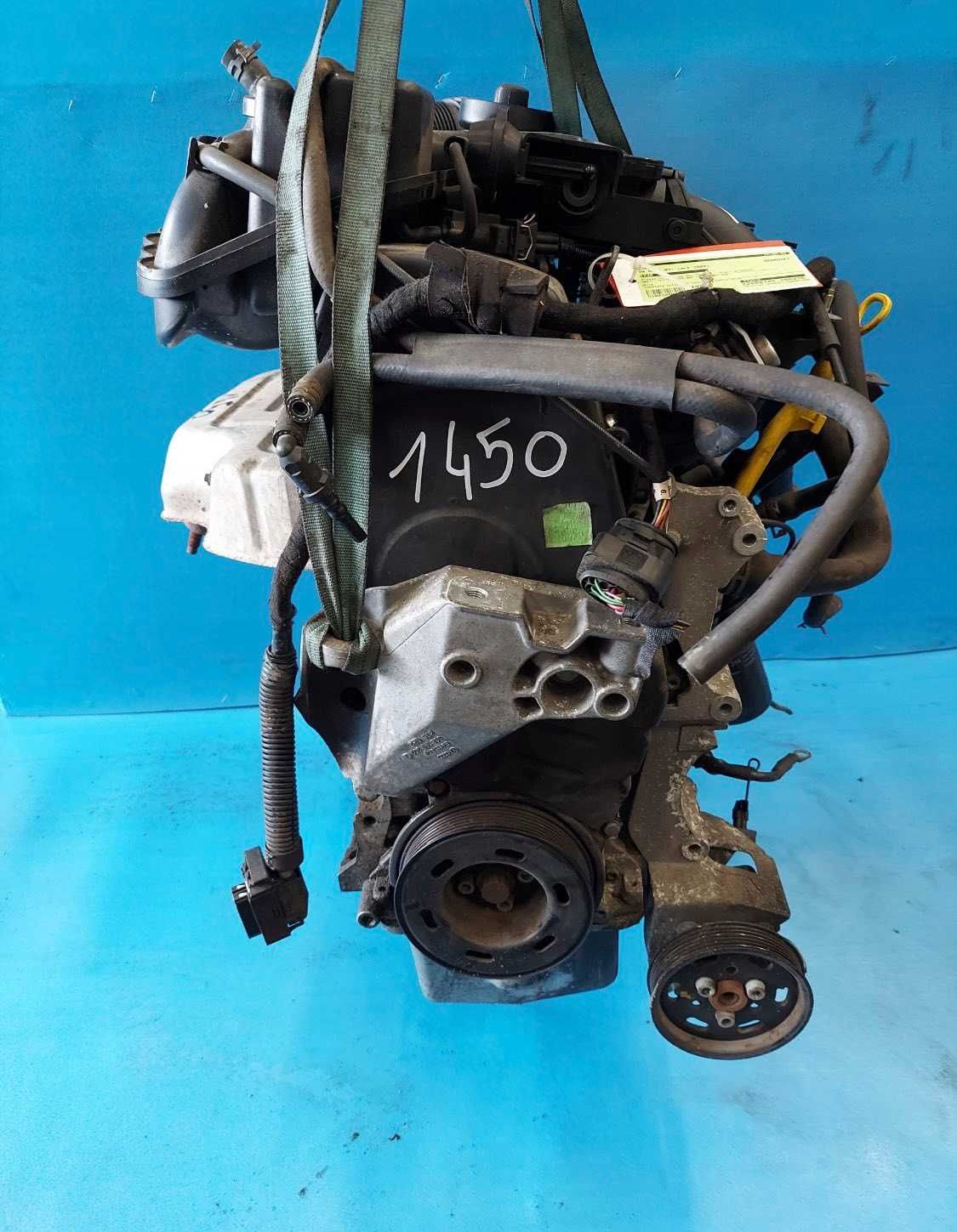 Разборка Audi a3 8l Двигатель Golf 4 AKL 1.6 Двигун Леон APF Мотор AEH