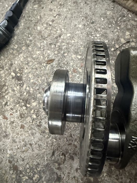 Коленвал 2.0tfsi