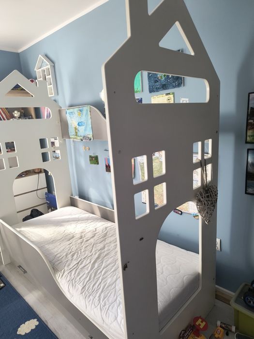 Łóżko dziecięce  z możliwością piętrowego