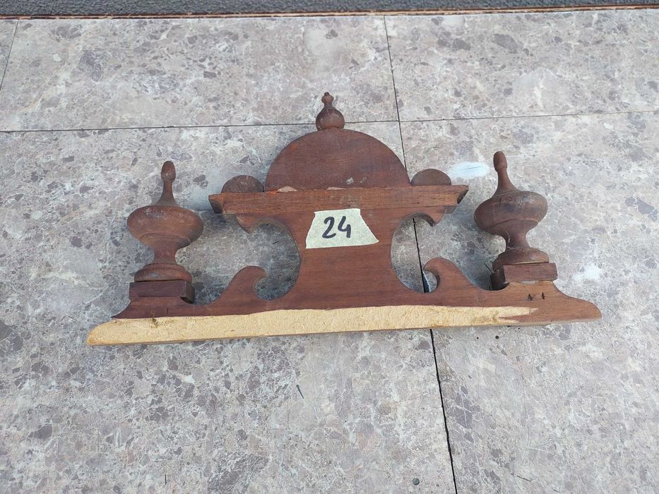 nr24 korona zegara ściennego szerokość 30cm wysokość 18cm