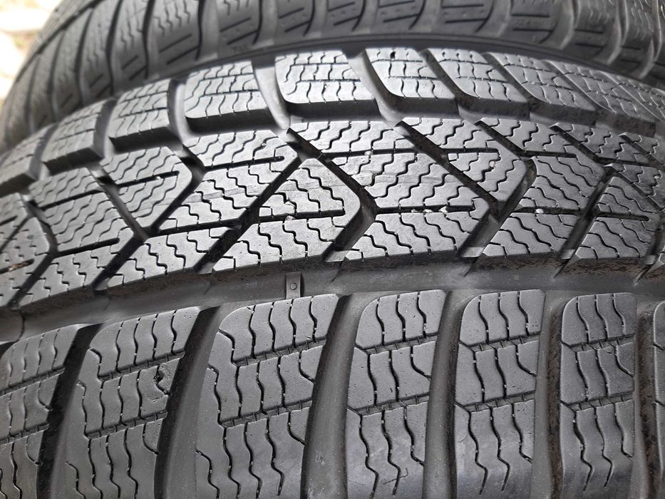 2x Opony zimowe 205/60R17 Pirelli SottoZero 3 / 7mm / 2019r