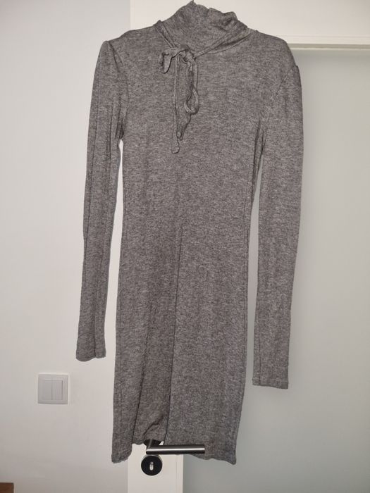 Vestido de Inverno Cinzento