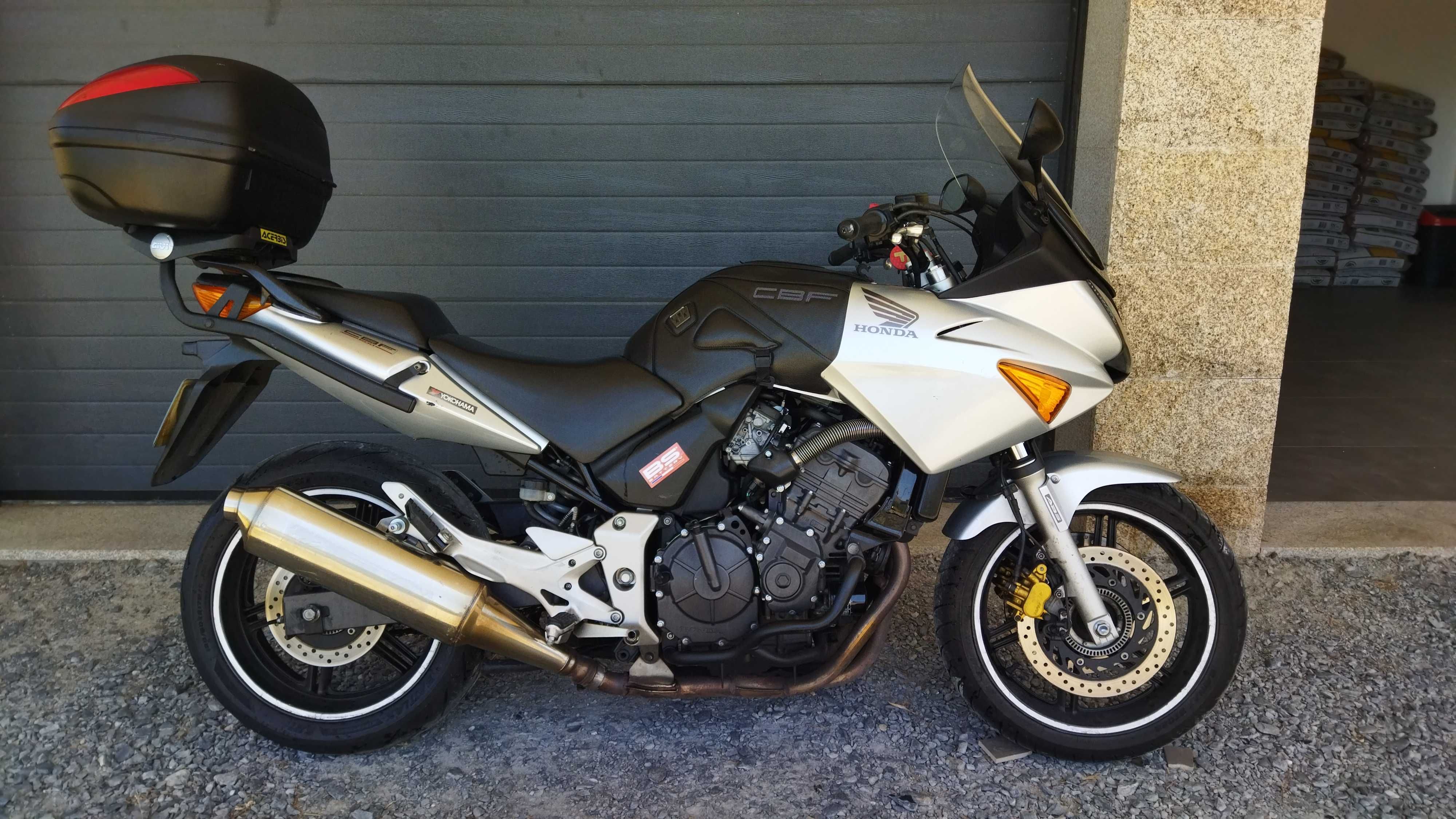 Honda CBF 600 SA (2005)