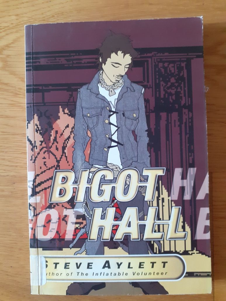 Książka Bigot Hall, Steve Aylett