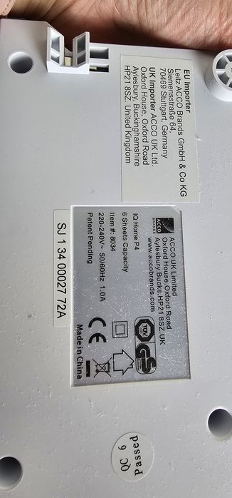 Niszczarka do dokumentów leitz IQ home p4