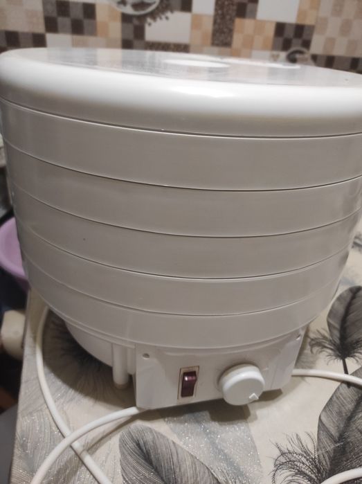 Сушилка для овощей и фруктов