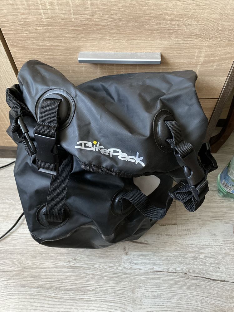 Plecak na rower 25l