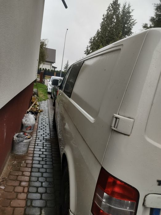 Volkswagen T5 2005, 1.9 TDi 5-osobowy