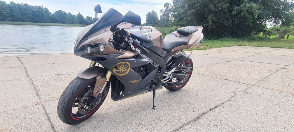 Sprzedam Yamaha r1 rn12