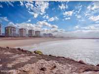 Apartamento T3 com terraço e vista mar na Costa de Caparica.