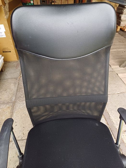 Fotel biurowy do komputera krzesło obrotowe do biurka JYSK