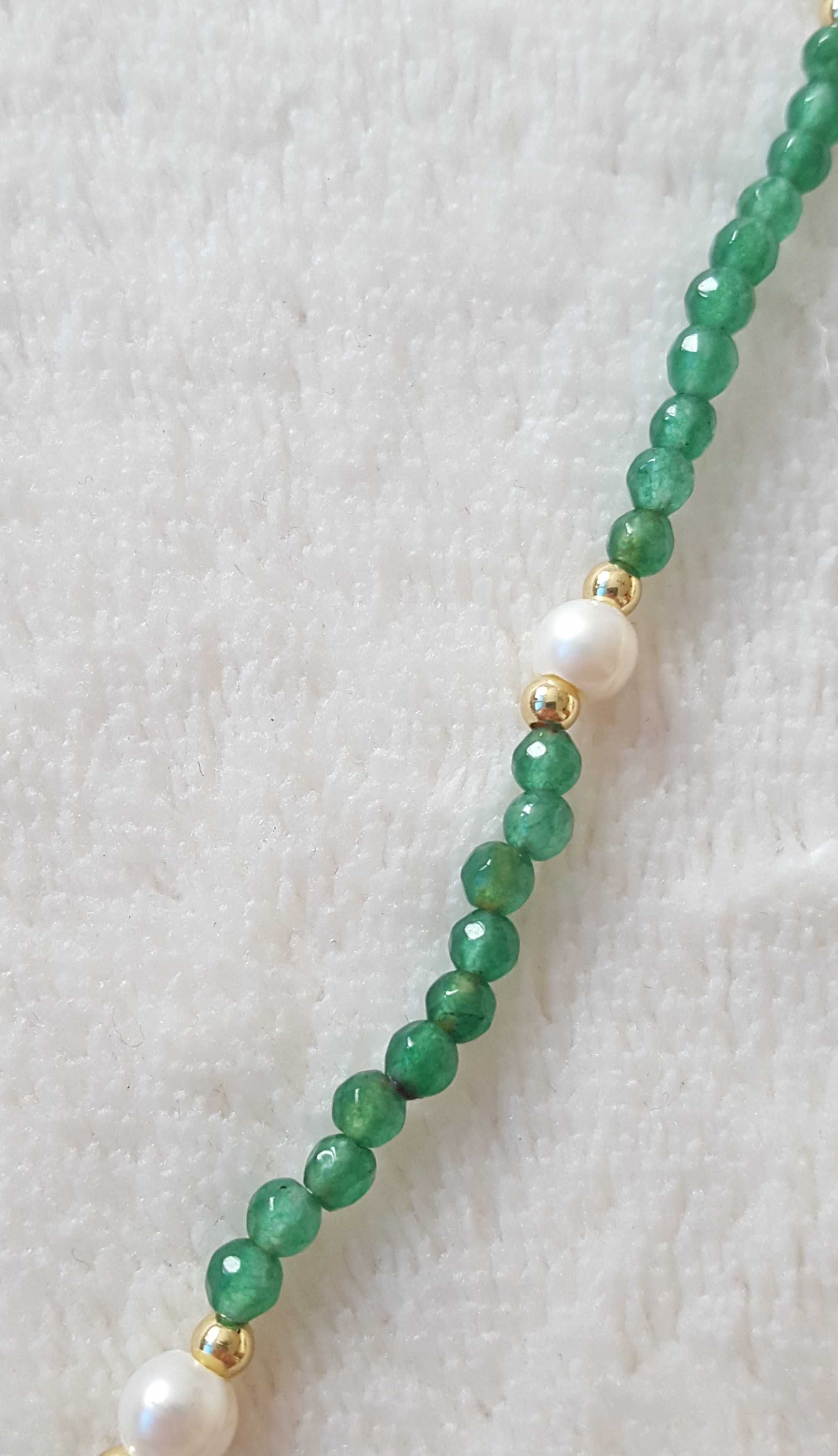 Naszyjnik boho zielony turmalin białe perły prosty drobny koraliki
