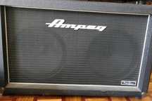 Coluna de guitarra Ampeg made in USA,  140 watts
