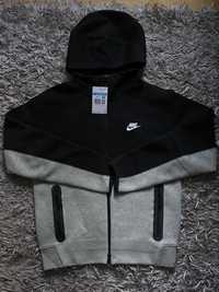 Nike Tech Fleece