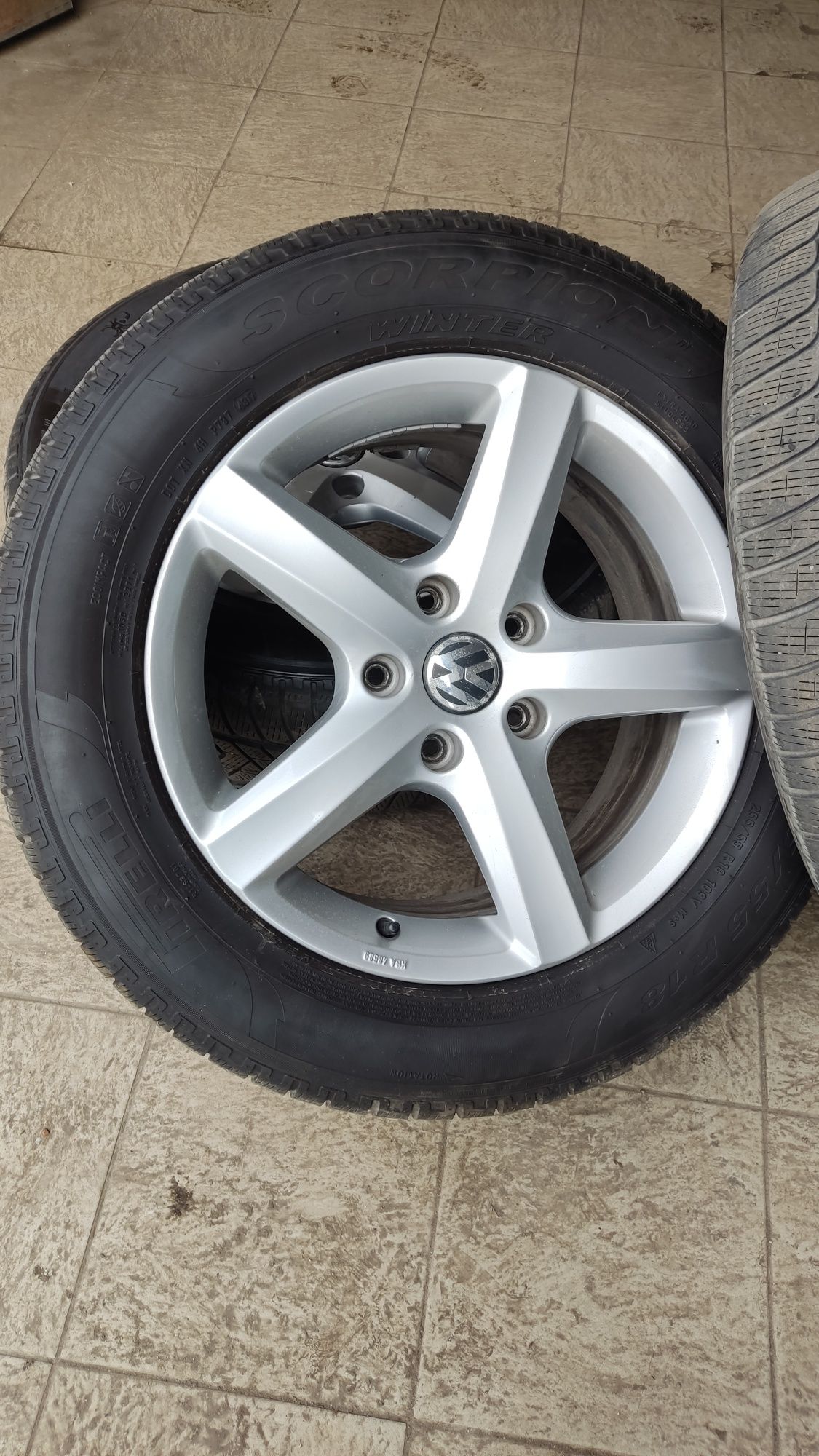 Opony z felgami VW touareg Pirelli zimowe