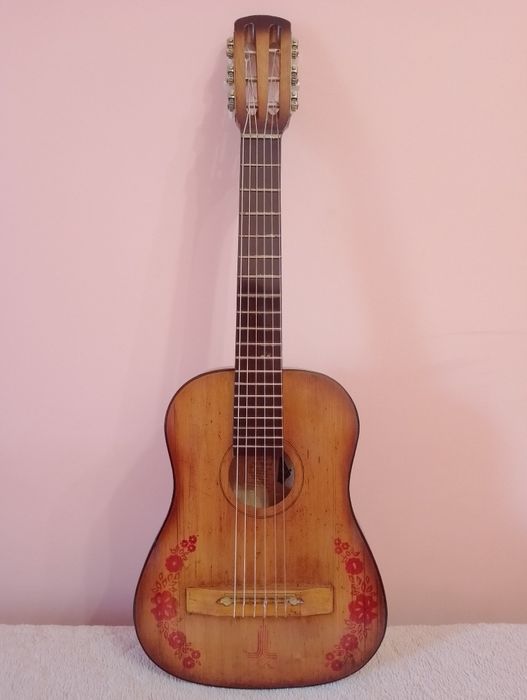 Класична Гітара 1/2(75×28×6,2)