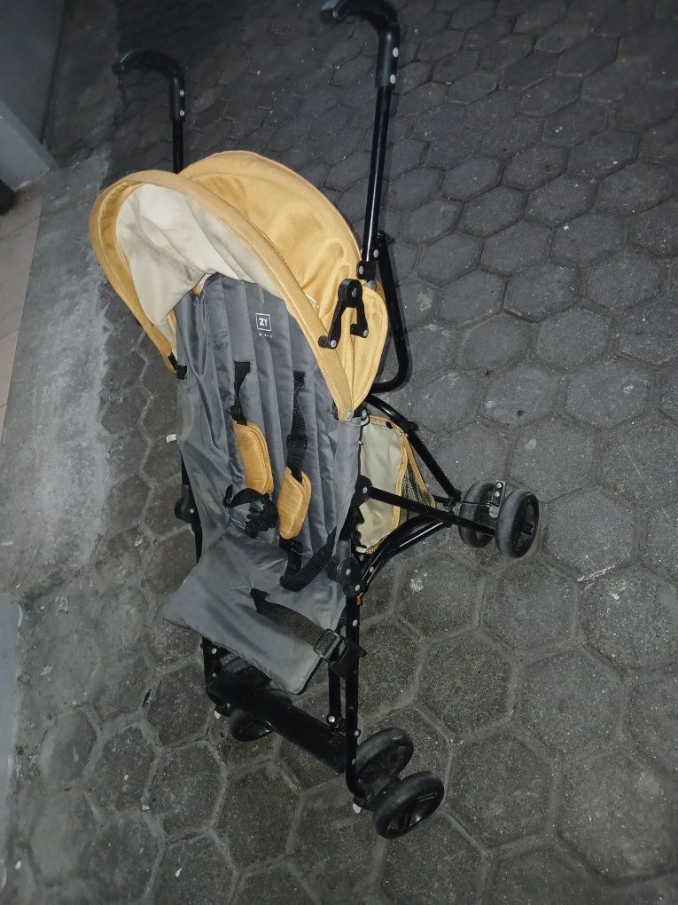 Carrinho de passeio de bebe