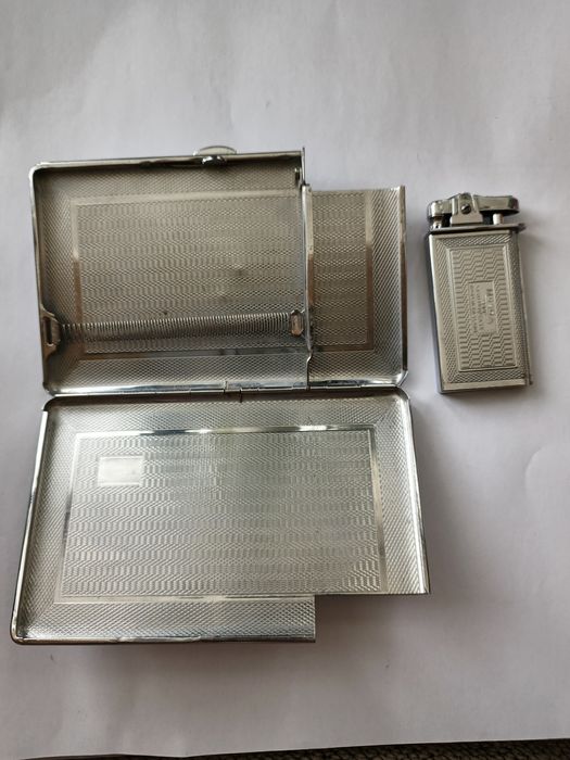 Винтажна запальничка в хромированом корпуса MosDa 500