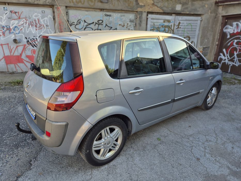 Renault Scenic II z gazem LPG  2.0b