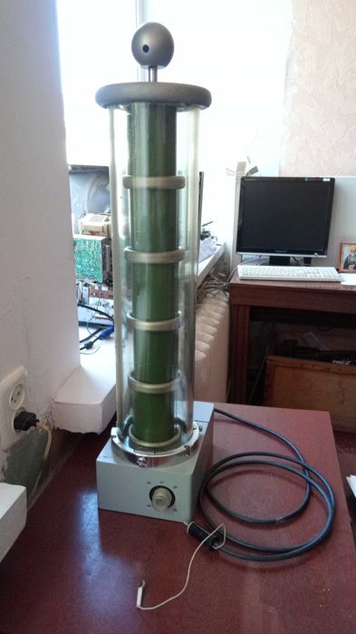 Делитель напряжения ДН400 / Дільник напруги ДН400