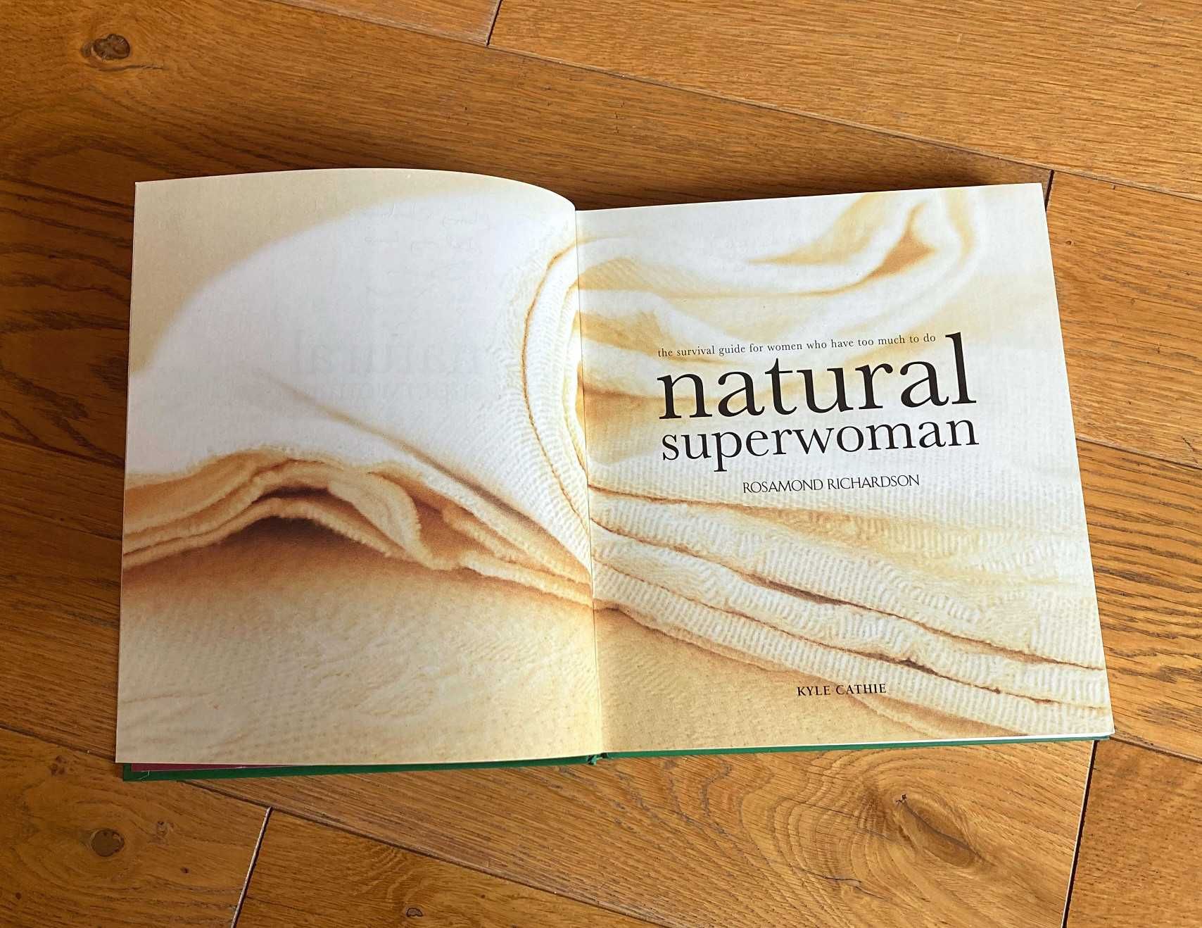 Ksiażka "Natural Superwoman" w języku angielskim