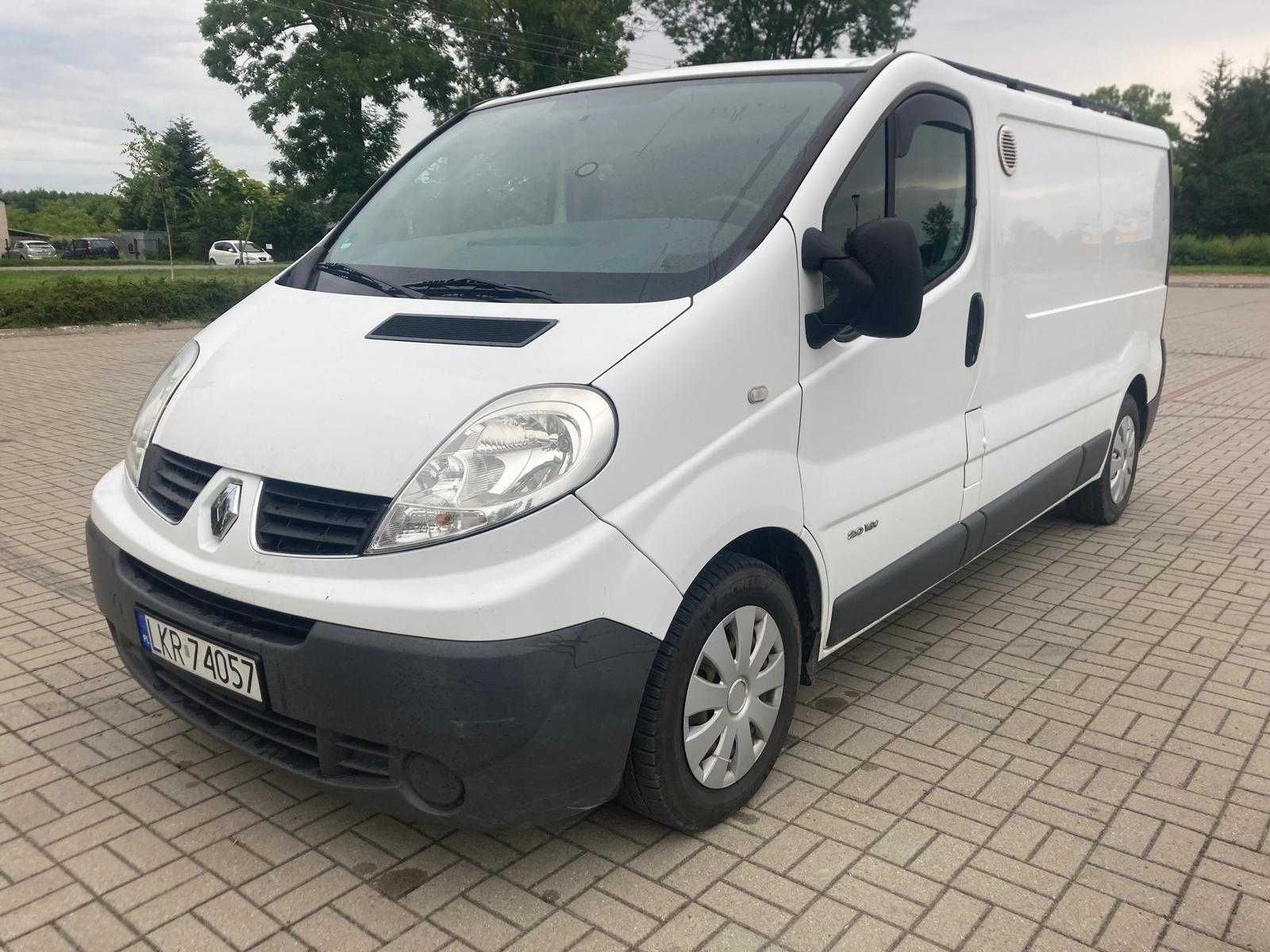 Renault Trafic 2.0 Benzyna +gaz lpg Long L2H1 klima