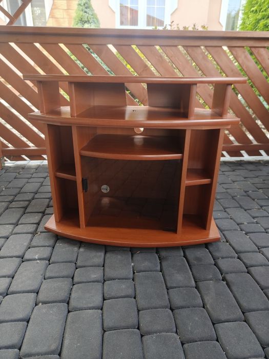 Szafka pod telewizor