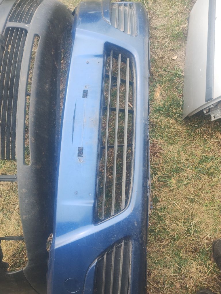Zderzak astra h 2005r