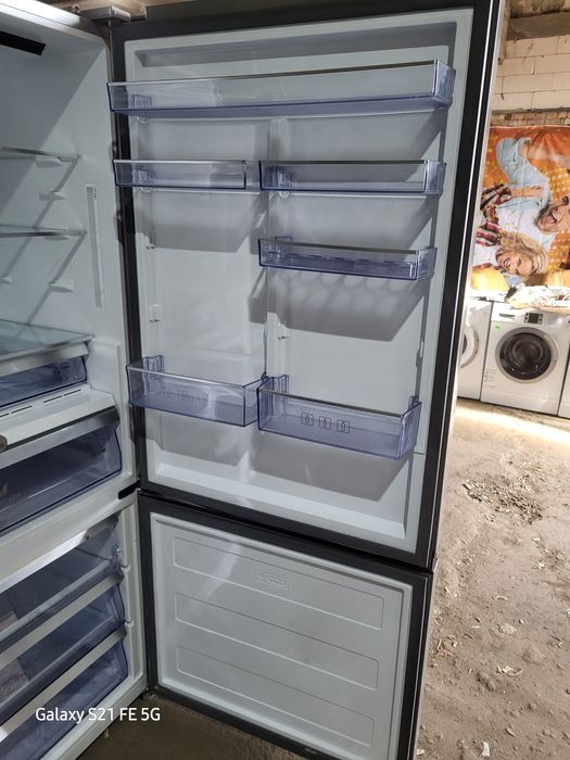 Холодильник BEKO 83см