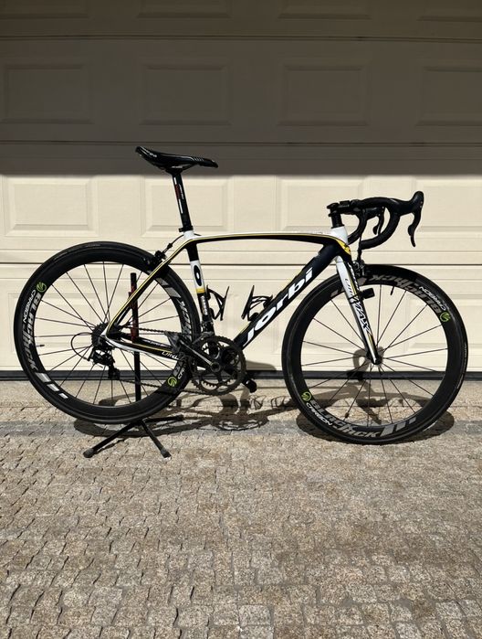 Bicicleta Estrada Em Carbono