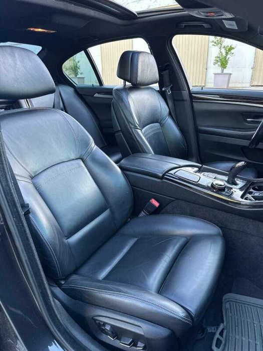 2015 BMW 5 Series 550i